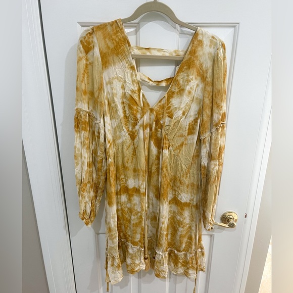 NWT Band of Gypsies Gold Mojave Long Sleeve Mini Dress - Picture 4 of 6